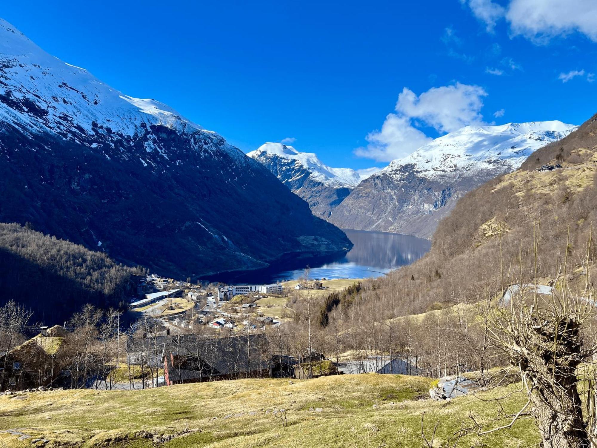 Fossen Camping Villa Geiranger Exterior foto