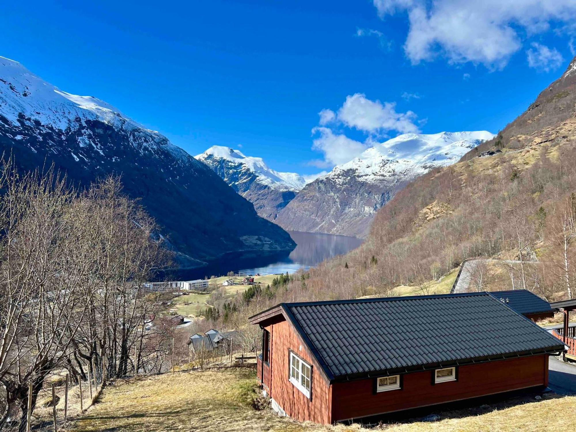 Fossen Camping Villa Geiranger Exterior foto